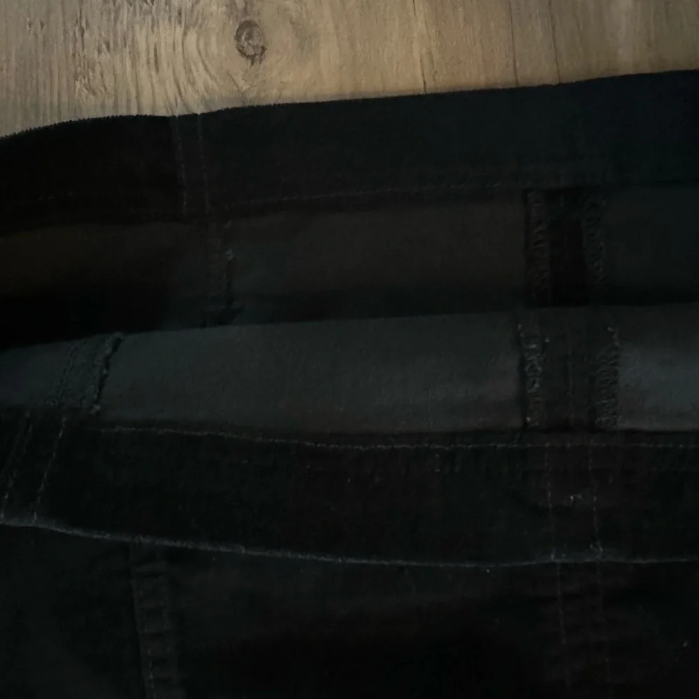 Tinseltown Mini Skirt - Picture 5 of 5